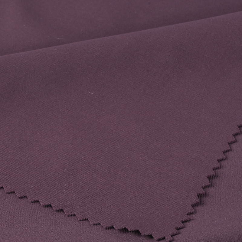 21Sp001 Suaviter tangere consolationem Urbanus otium ludis textilia